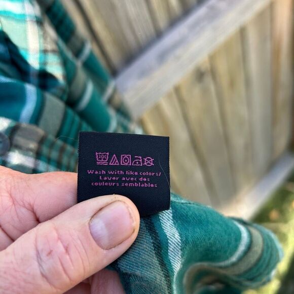 No Boundaries plaid button down size xxl - Picture 6 of 8